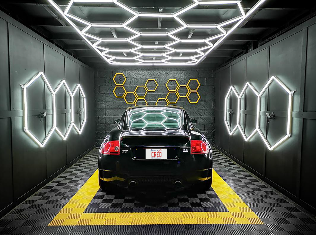 Premium Interlocking Drainage Garage Tiles, LED Hex Lights